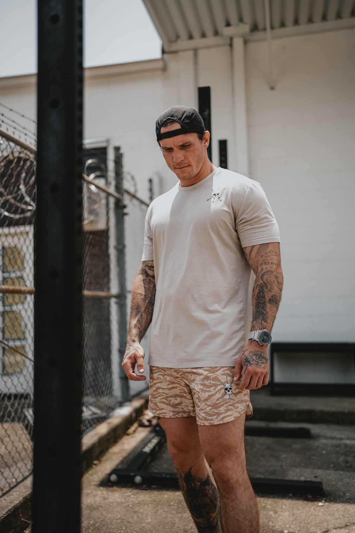 MEN'S | HYBRID SHORT : DESERT TIGER - Image 9