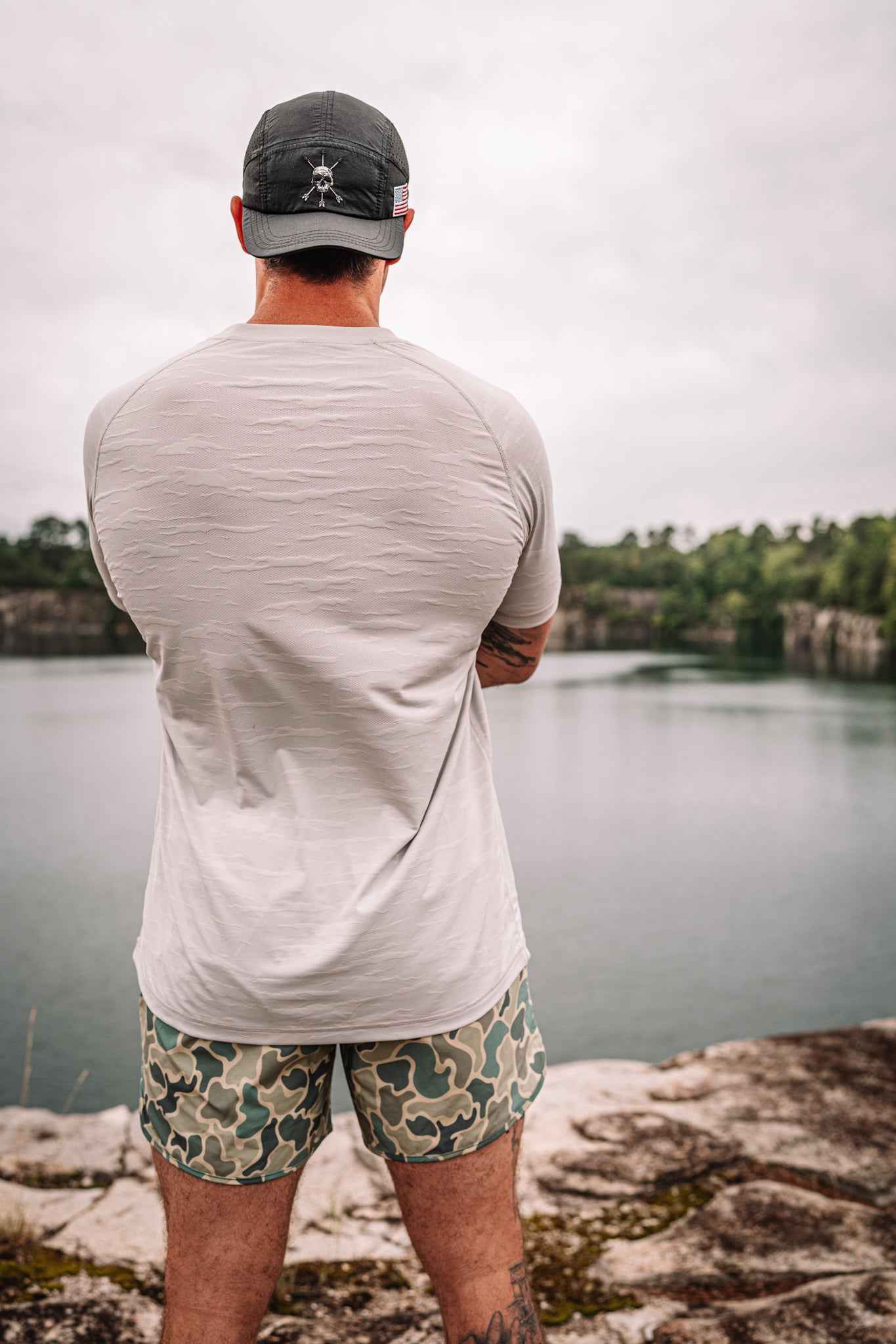 MEN'S | HYBRID SHORT : FROGSKIN - Image 10