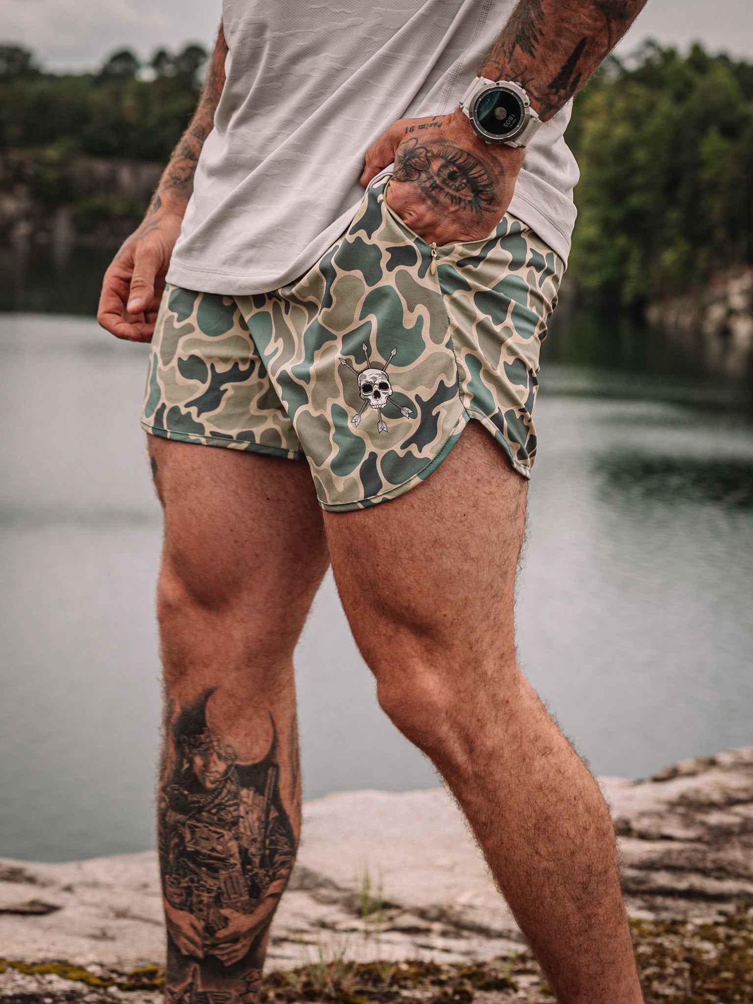 MEN'S | HYBRID SHORT : FROGSKIN - Image 6