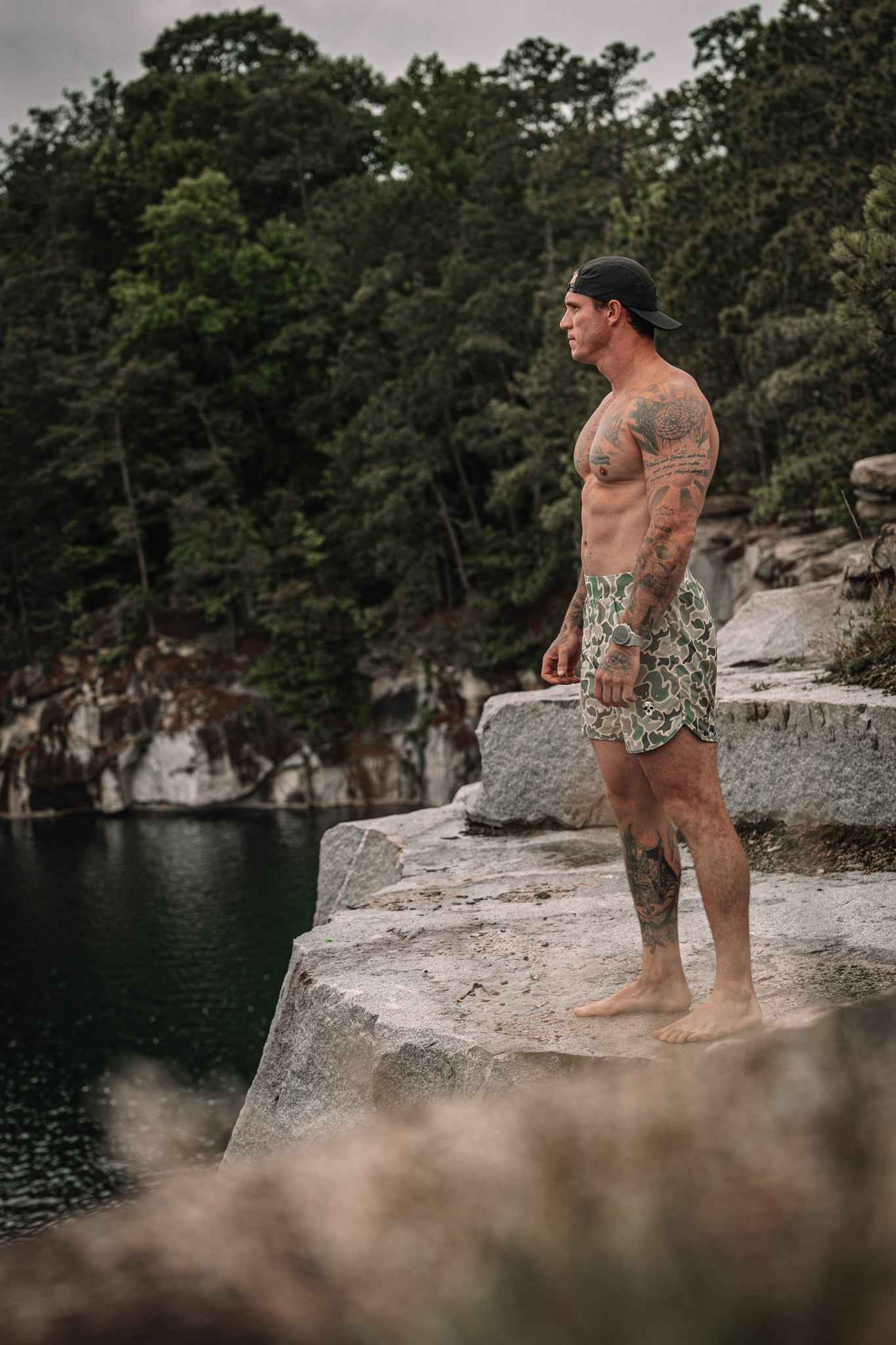 MEN'S | HYBRID SHORT : FROGSKIN - Image 9