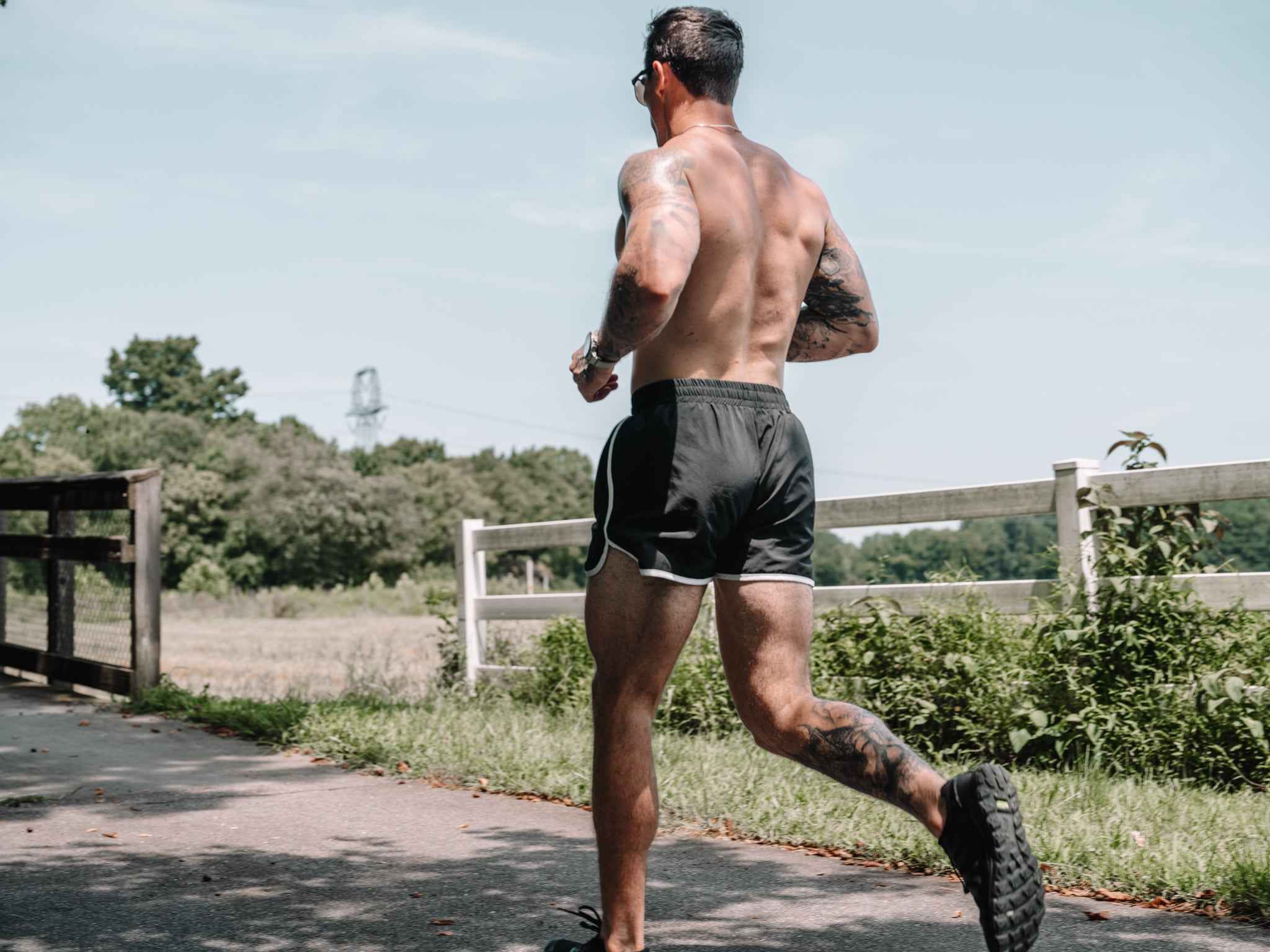 MEN'S | RUNNING SHORT - Image 18