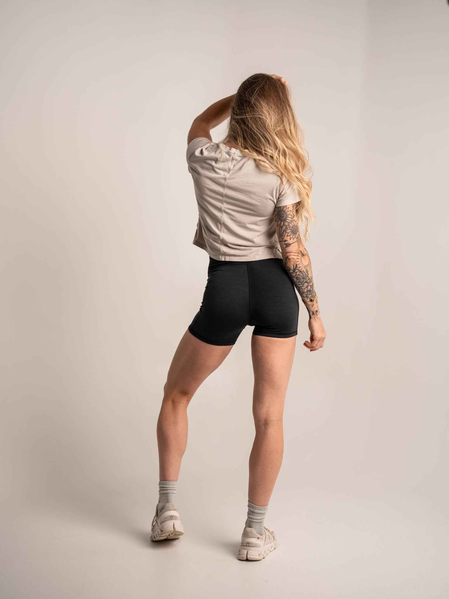 WOMEN'S | ENCORE CROP TEE : BONE - Image 3